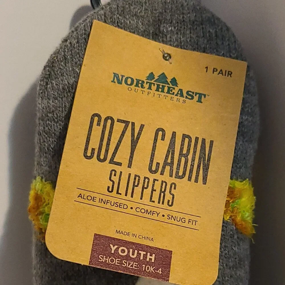 NORTHEAST OUTFITTERS COZY CABIN TACO GREY ICON SMALL YOUTH SHOE SIZE 10K-4